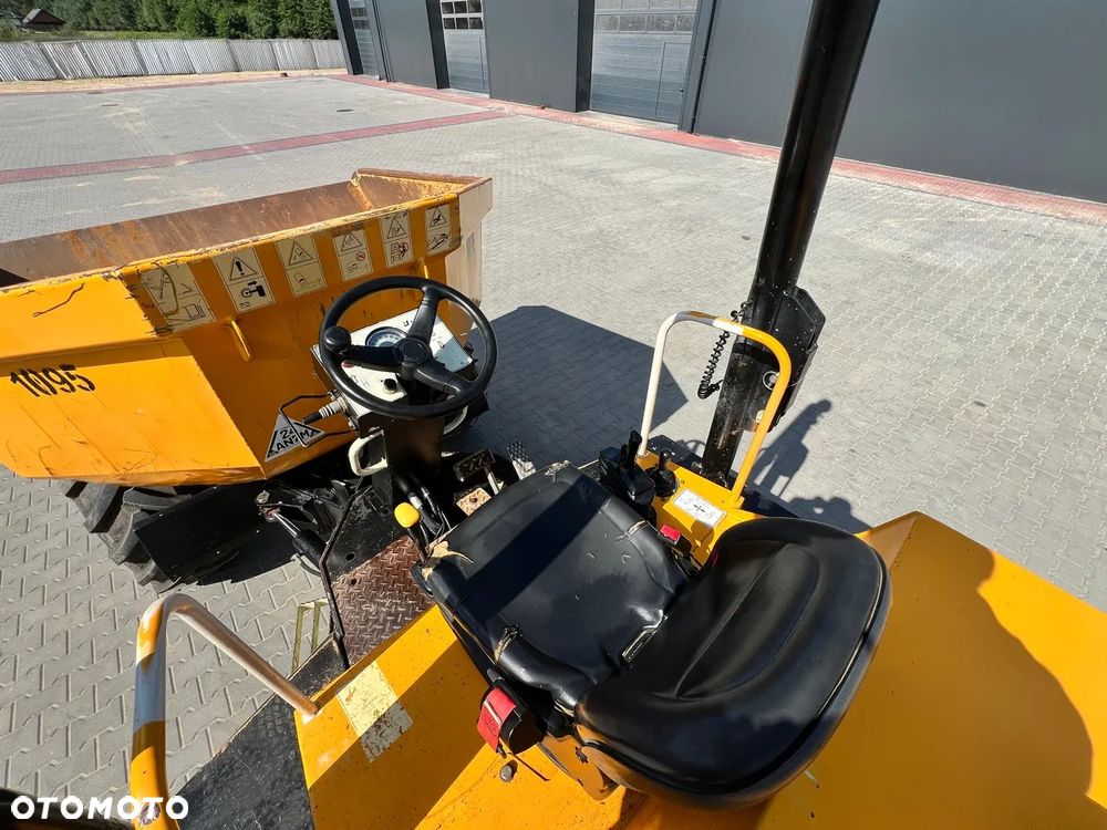 JCB 6TST - 9