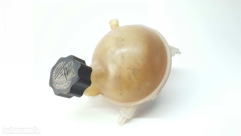 DEPOSÍTO DE EXPANSÃO CITROEN C4 COUPÉ LX - 1