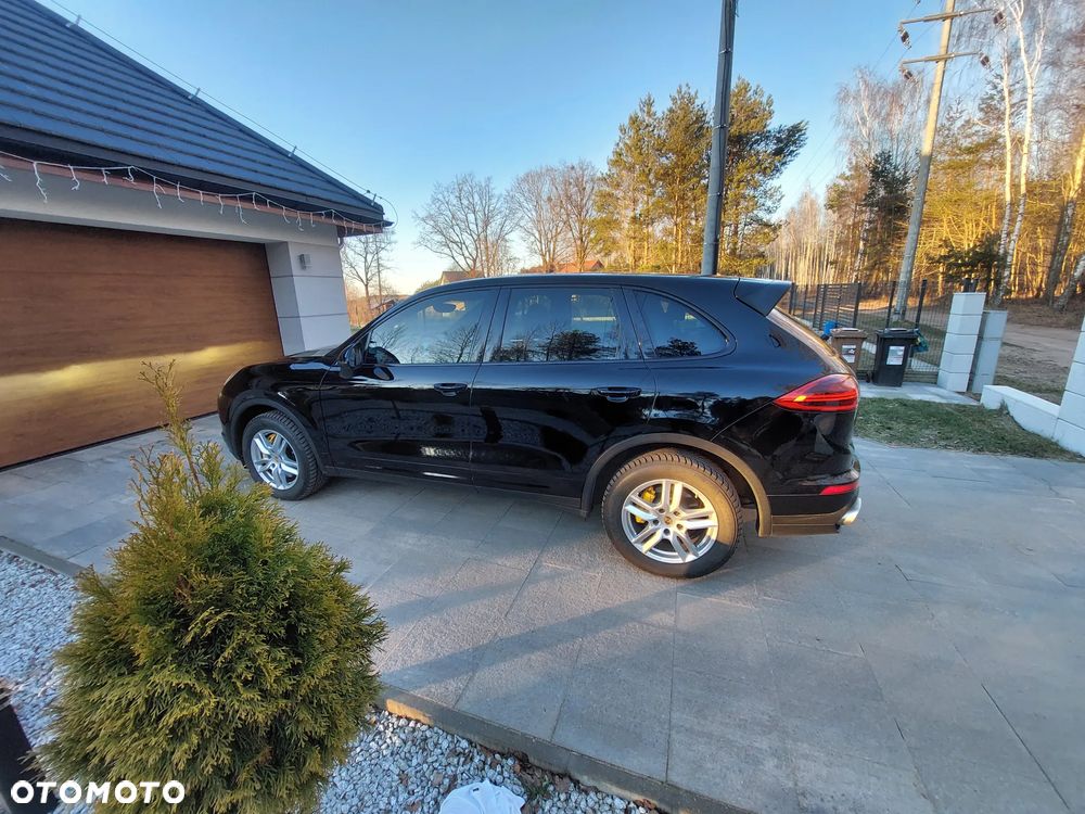 Porsche Cayenne - 5