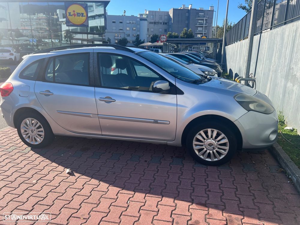 Renault Clio Sport Tourer - 5