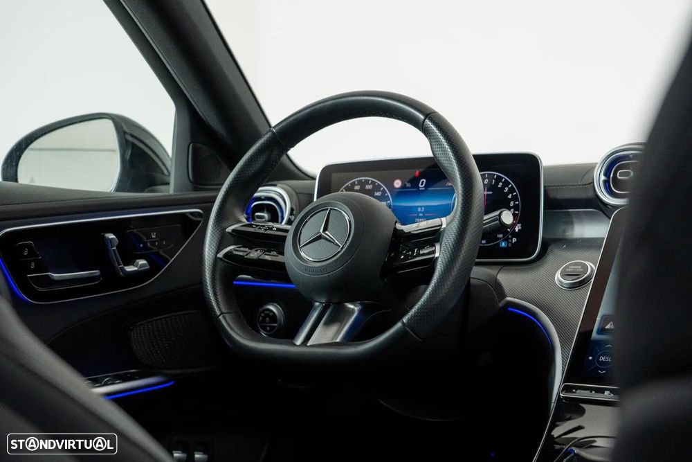 Mercedes-Benz C 300 e AMG Line - 38