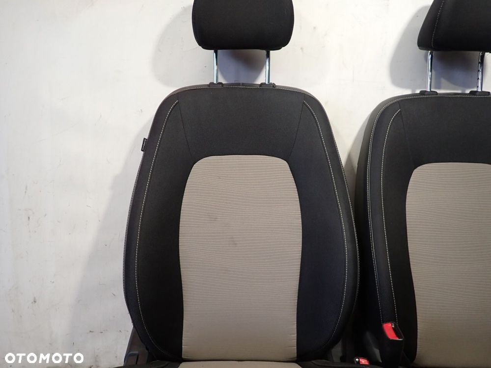 FOTELE KOMPLET HYUNDAI I10 II - 11