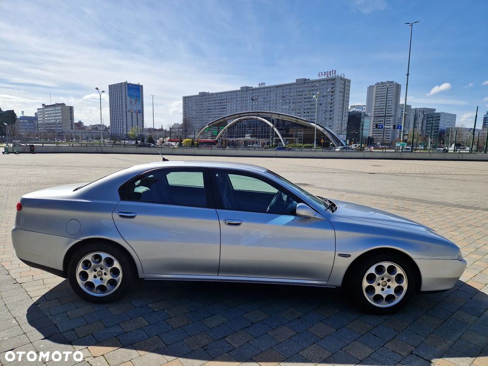 Alfa Romeo 166 - 3