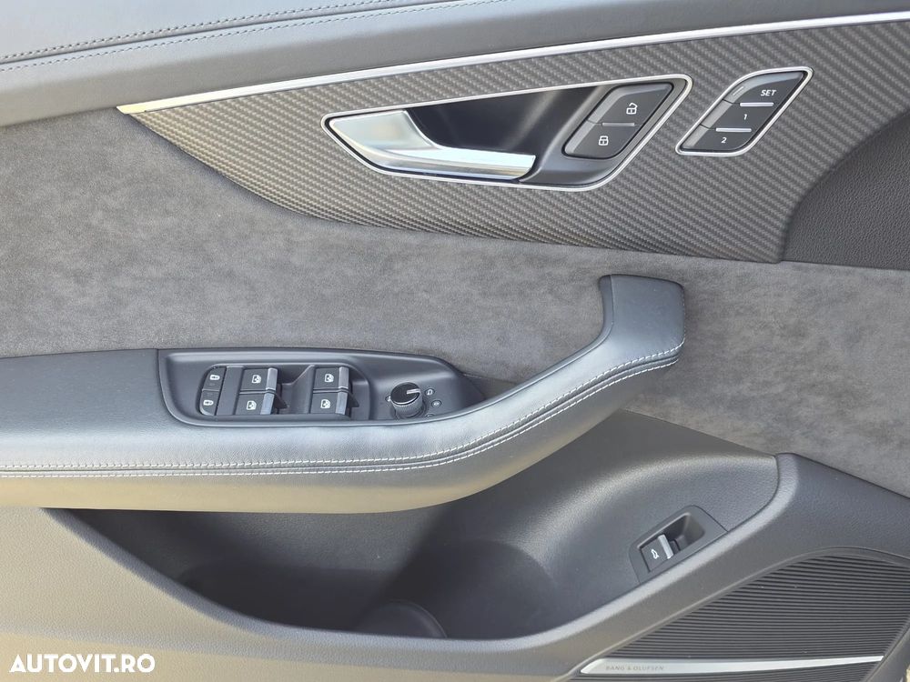 Audi RS Q8 RSQ8 4.0 TFSI quattro MHEV Tiptronic - 9