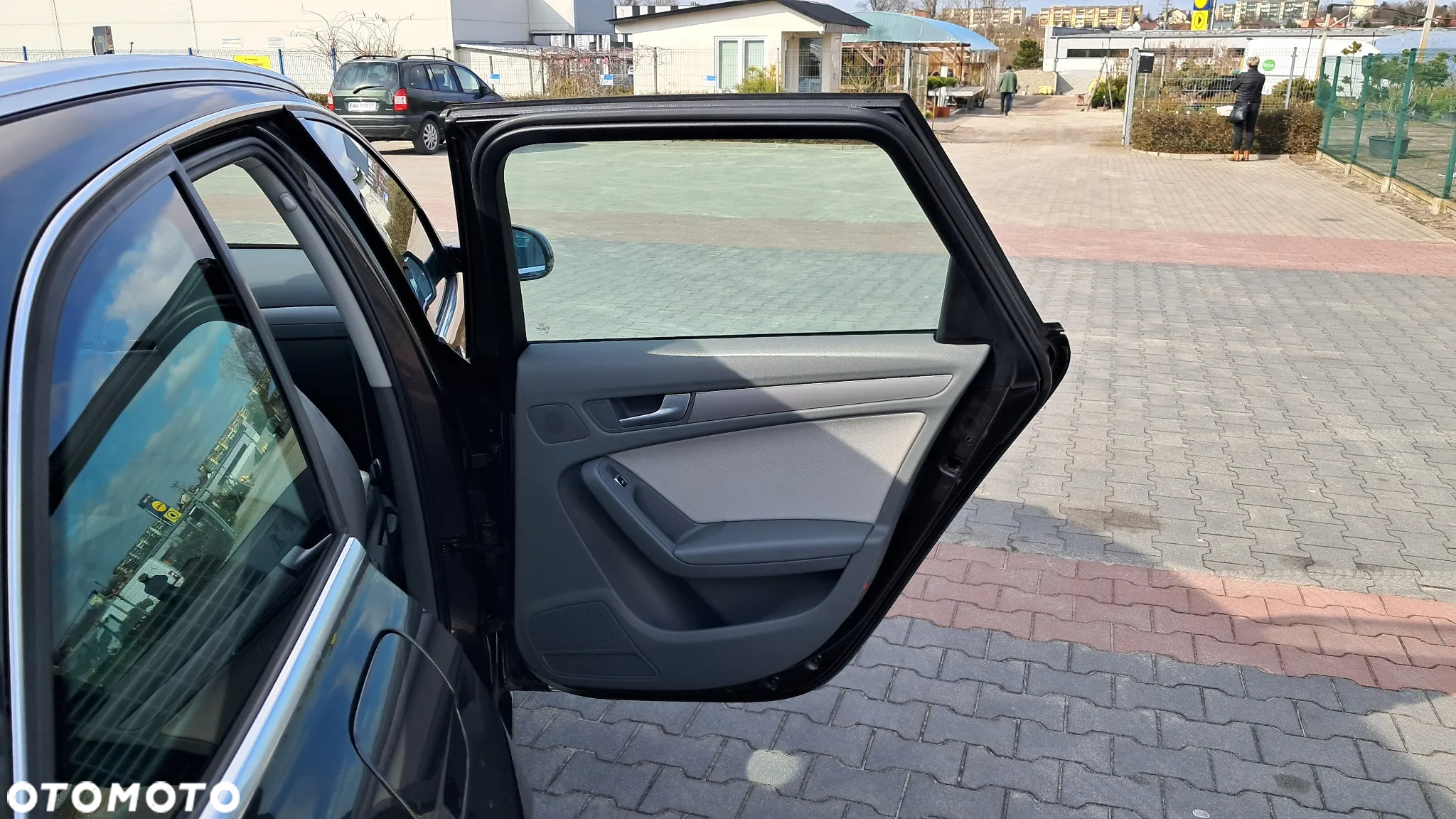 Audi A4 Avant 2.0 TDI e DPF Ambiente - 11