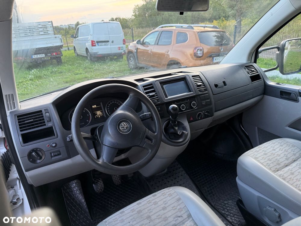 Volkswagen Transporter - 12