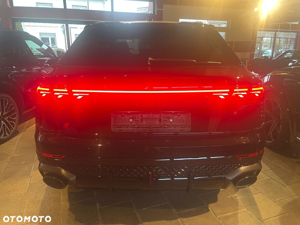 Audi RS Q8 TFSI quattro tiptronic - 4