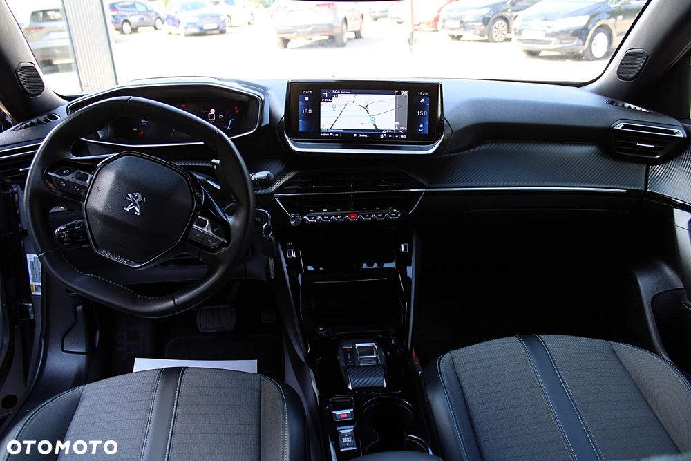 Peugeot 2008 - 18