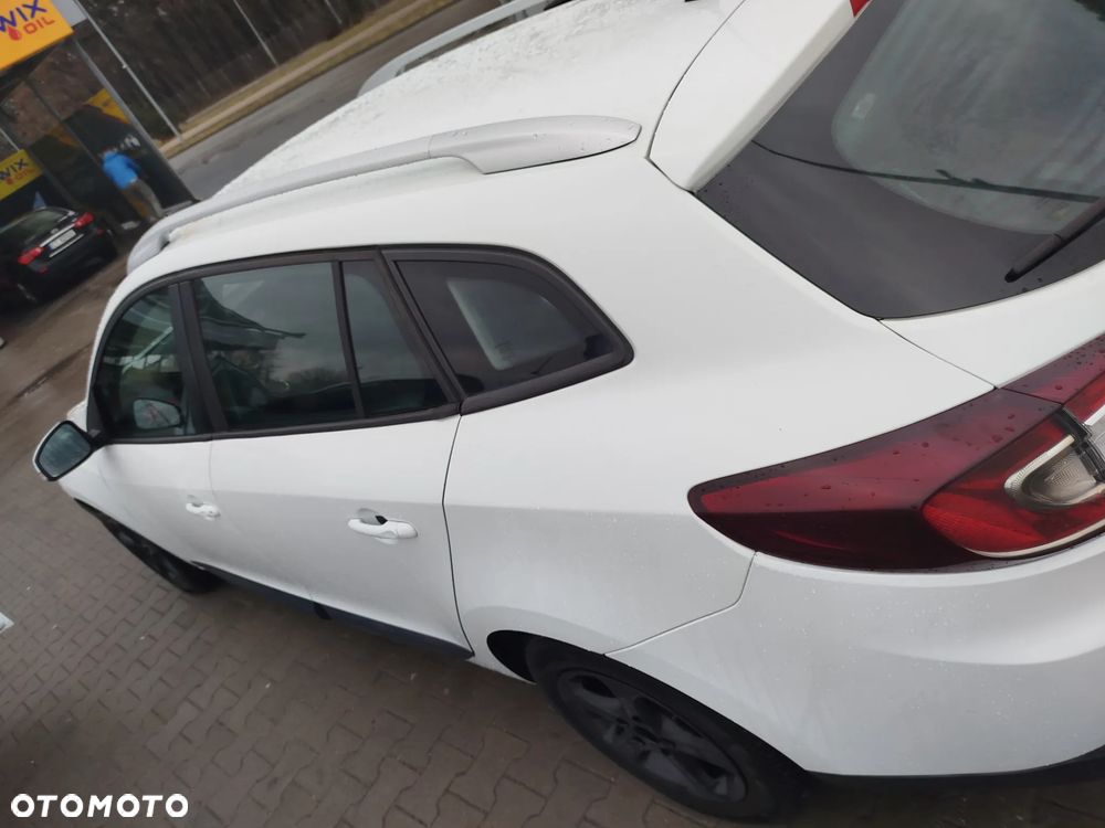 Renault Megane ENERGY dCi 110 Start & Stop Dynamique - 3
