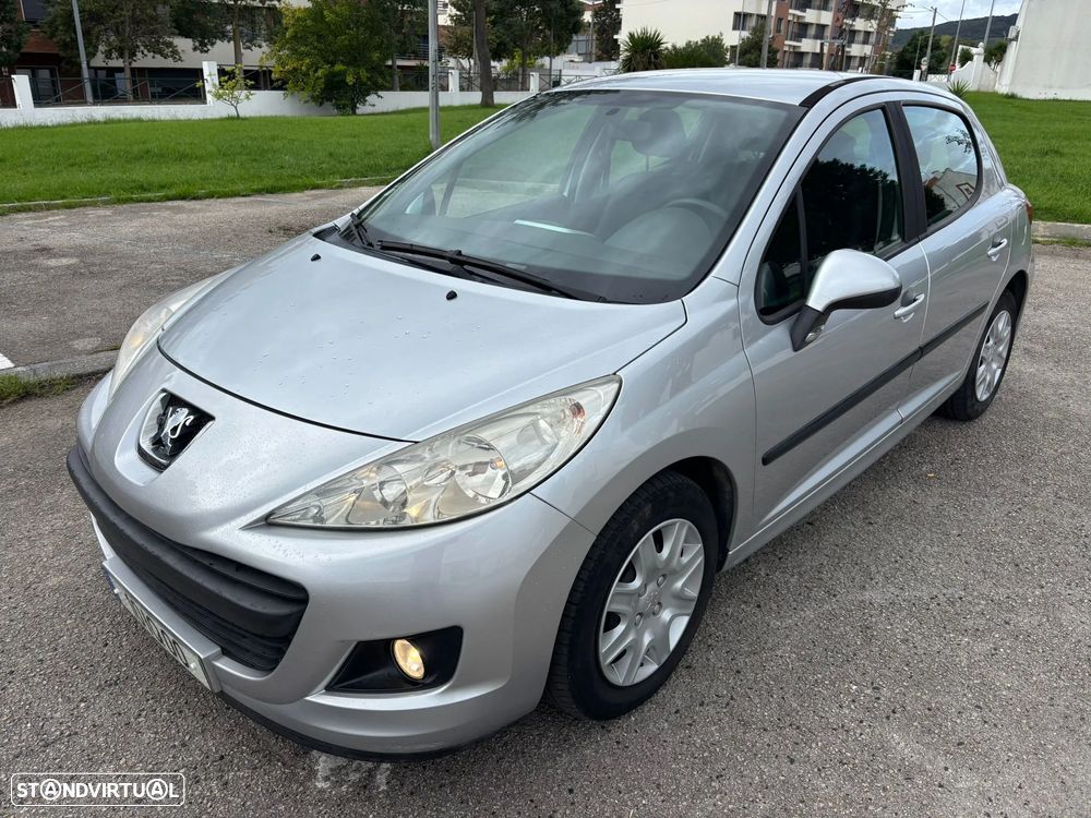 Peugeot 207 1.4 HDi Sport - 2