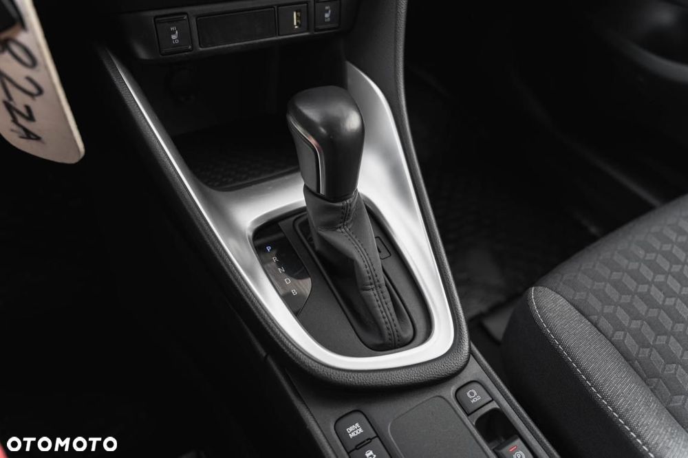 Toyota Yaris - 21