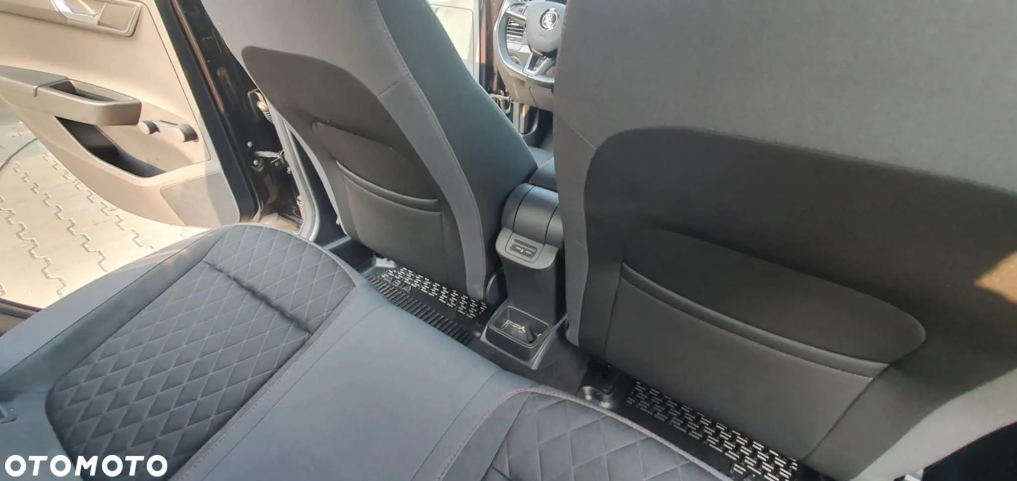 Skoda Fabia 1.0 TSI Style - 9