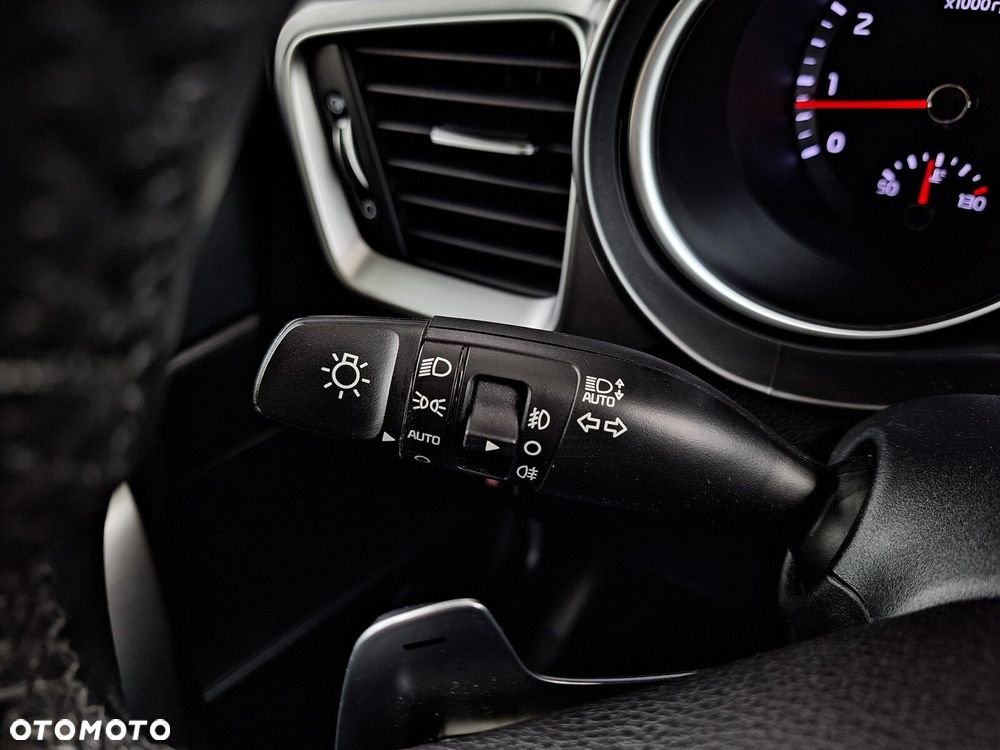 Kia Ceed 1.5 T-GDI M DCT - 37