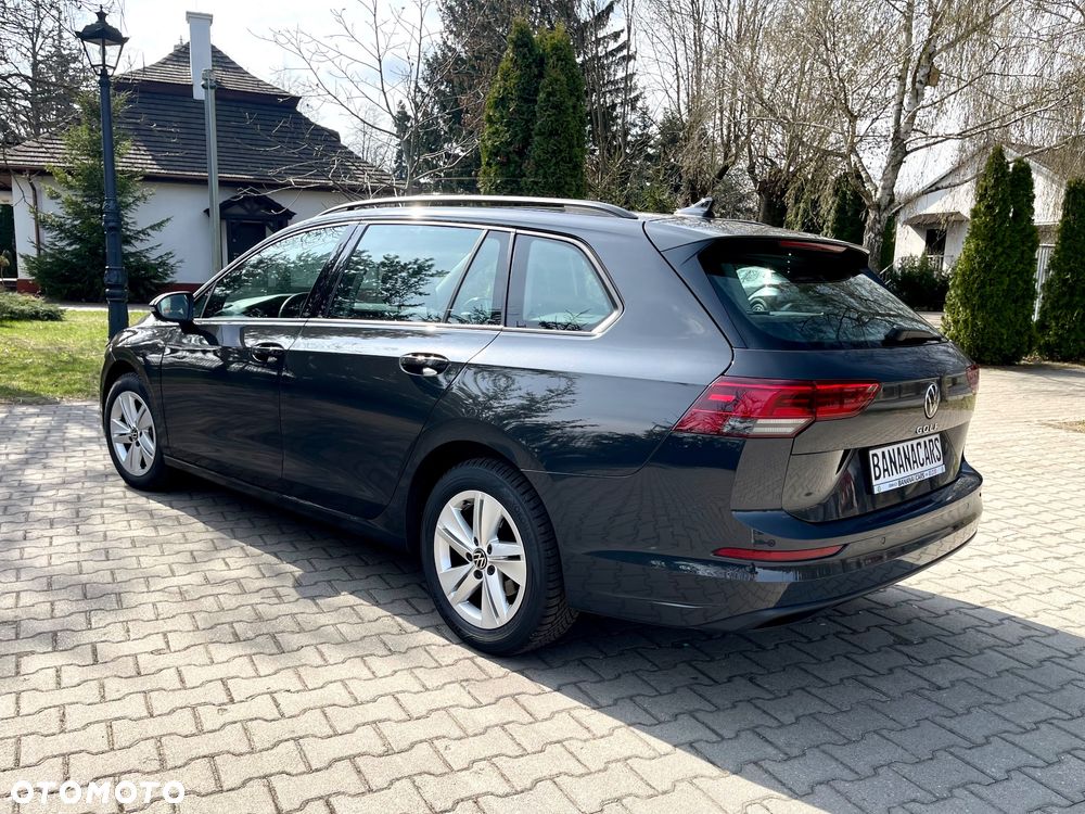 Volkswagen Golf - 15