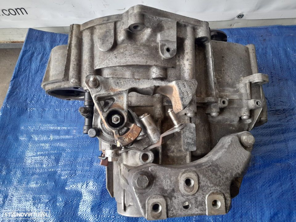 CAIXA VELOCIDADES MANUAL VW VOLKSWAGEN GVT BWA VW VOLKSWAGEN GOLF V 5 MK5 1K 1K1 2.0 GTI 16V 200CV BWA 200922 SEAT LEON FR 1P 2.0 TFSI AUDI TT 8J 8J3 2.0 TFSI A3 8P A4 B7 - 2