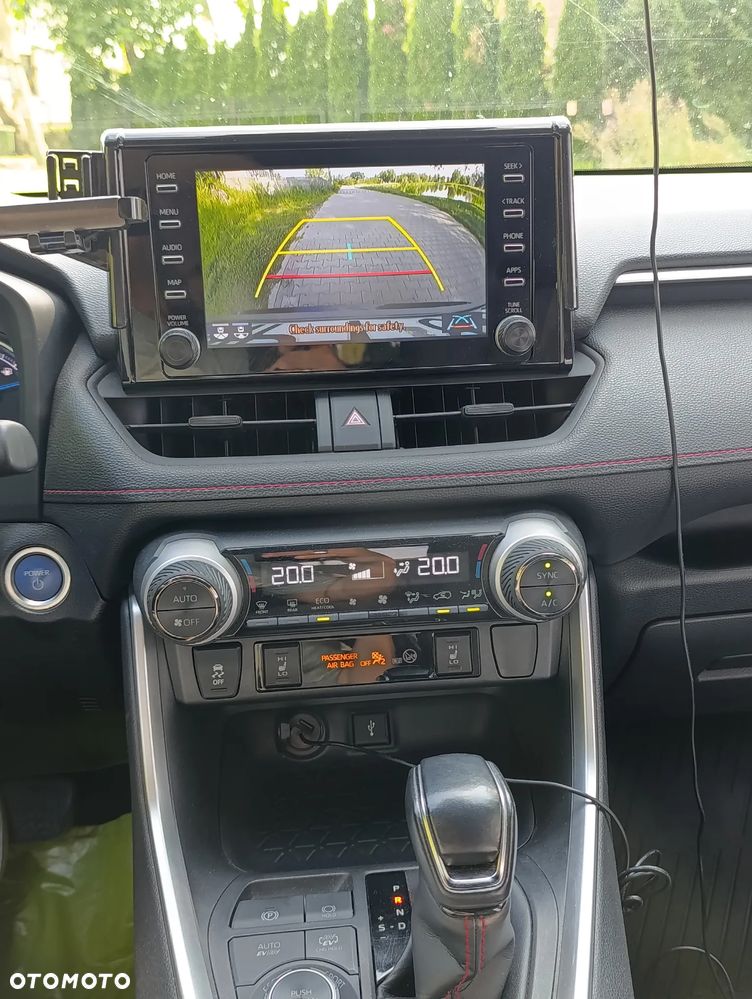 Toyota RAV4 - 13