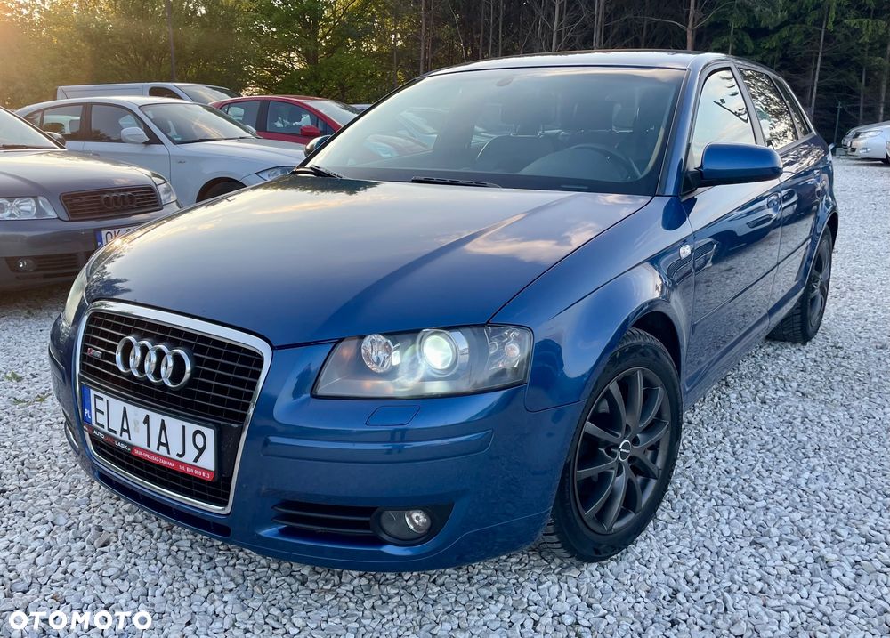 Audi A3 Sportback 1.8 TFSI S tronic S line Sportpaket Plus - 2