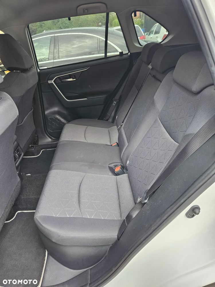 Toyota RAV4 2.5 Hybrid Comfort 4x2 - 6