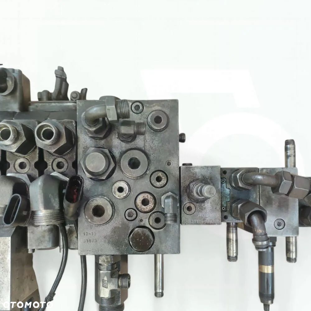 Rozdzielacz hydrauliczny 200033054068 Bucher MERLO TF 45.11 - 15