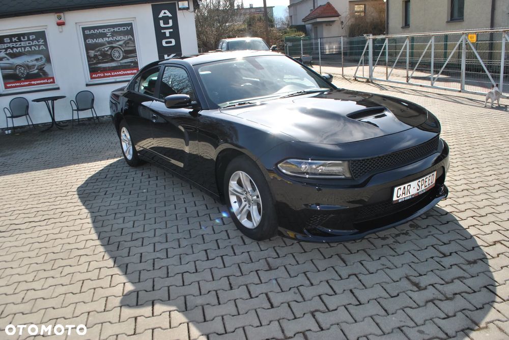 Dodge Charger - 4