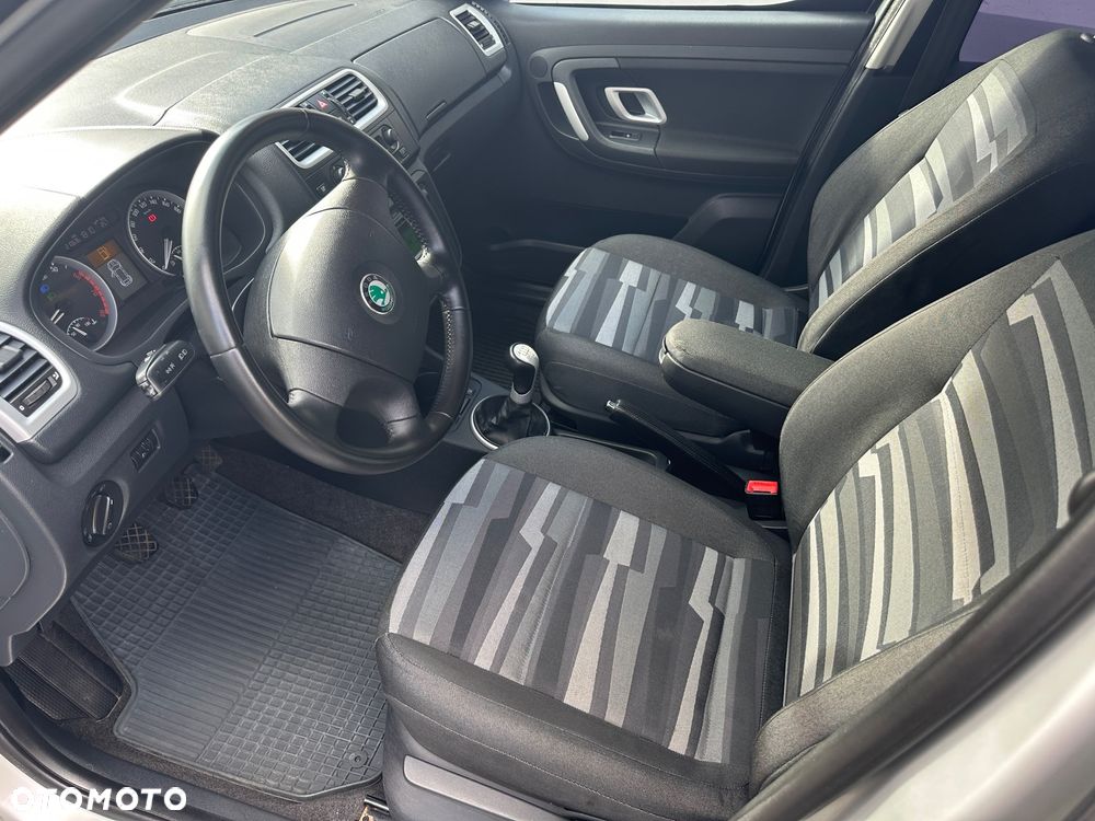 Skoda Roomster 1.4 16V Comfort - 18