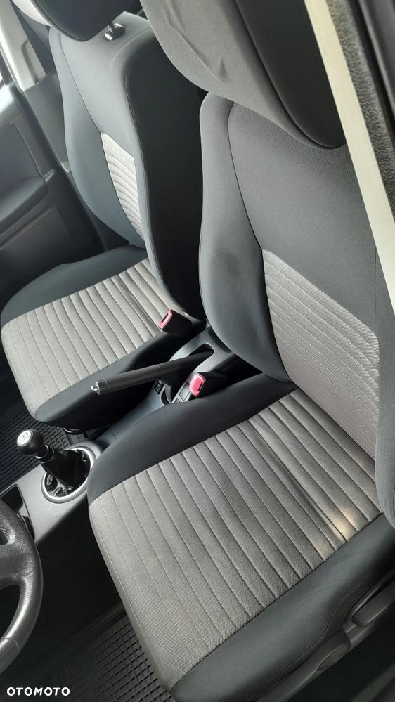 Fiat Sedici - 16
