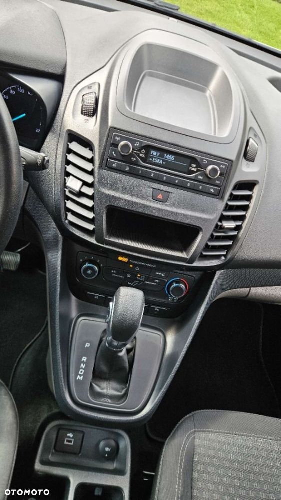 Ford Tourneo Connect - 20