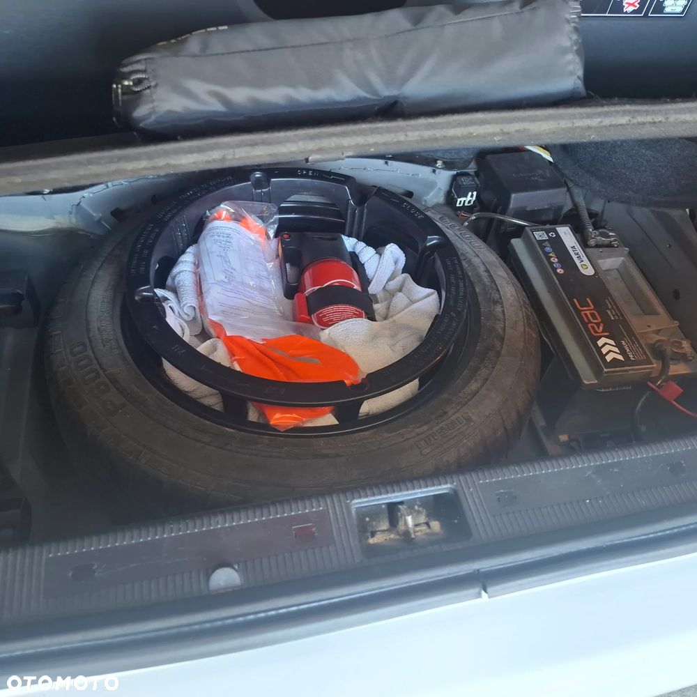 Mercedes-Benz CLK - 13