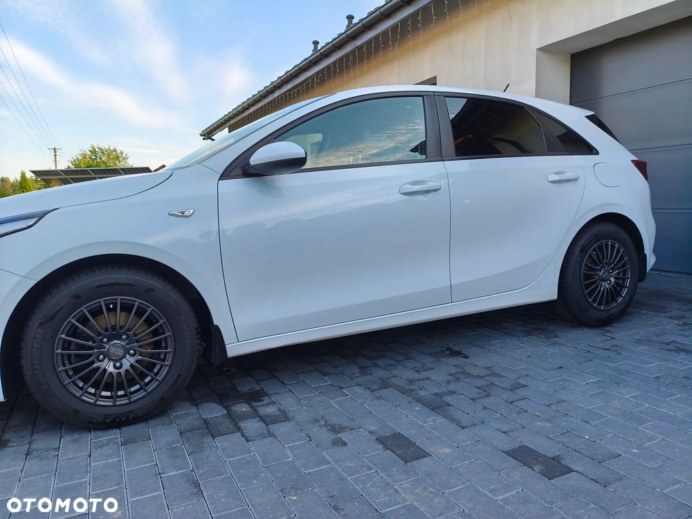 Kia Ceed 1.4 L - 2