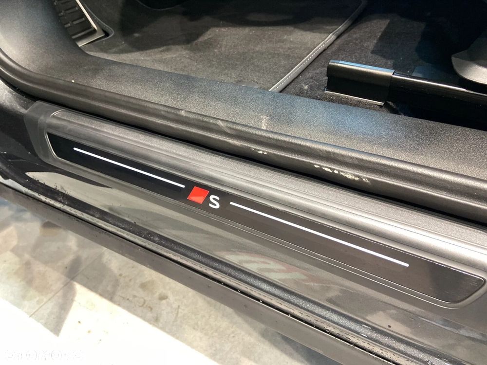 Audi SQ5 Sportback - 19