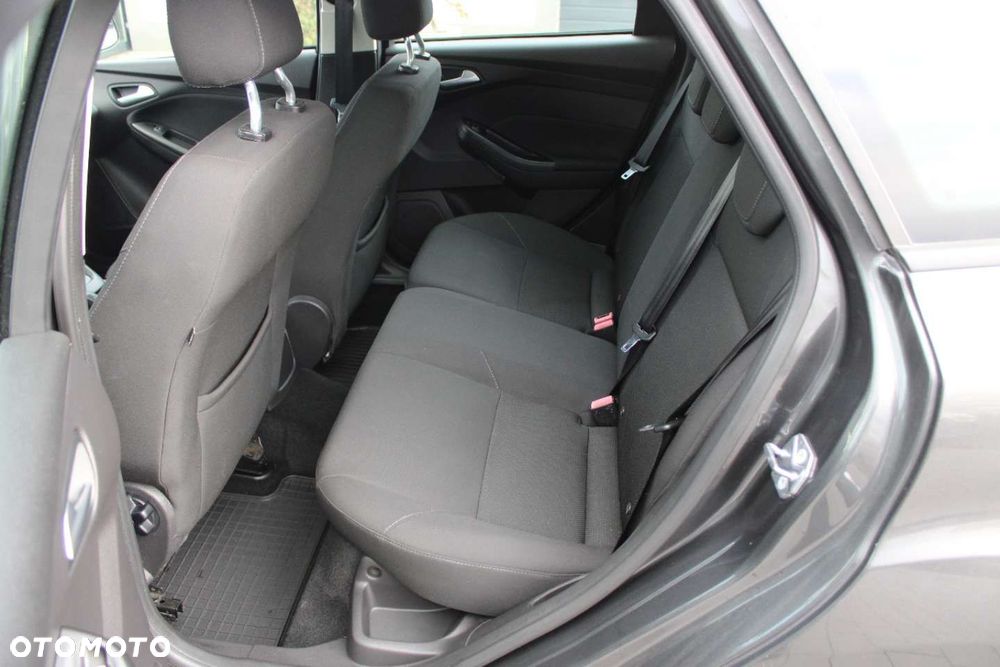 Ford Focus - 18