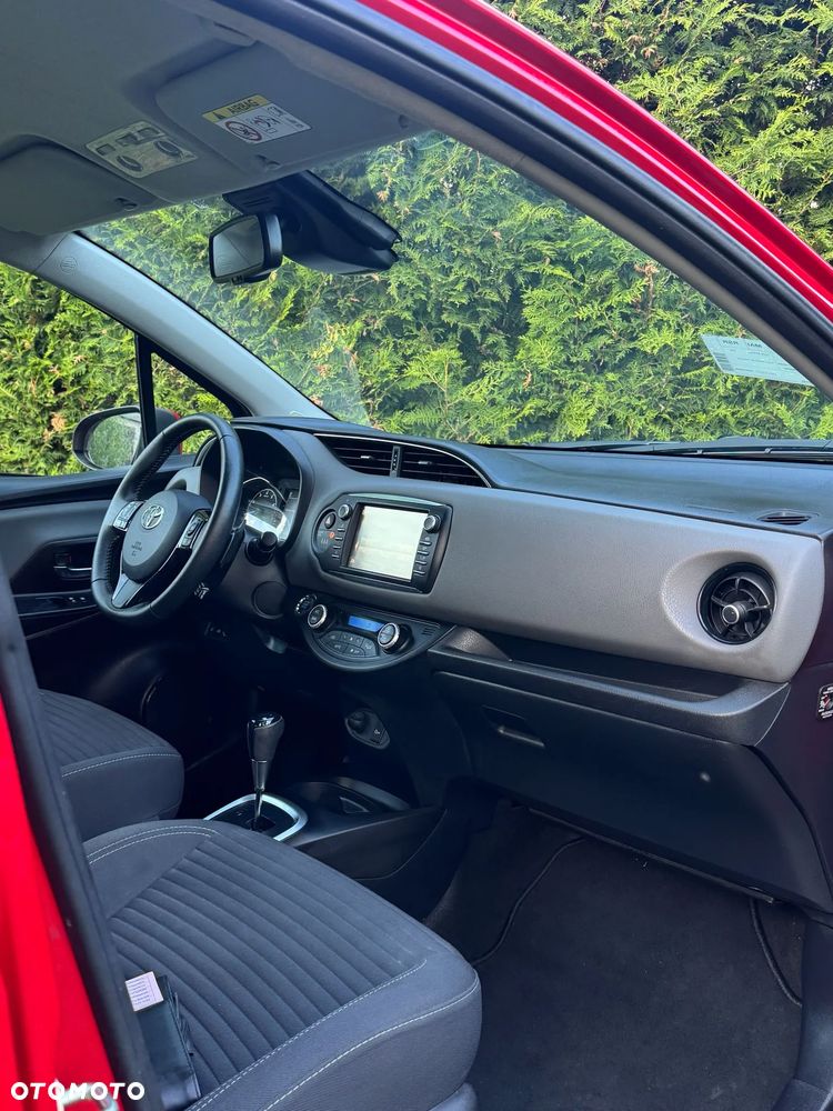 Toyota Yaris - 7