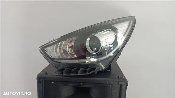 Far stanga Sofer Kia Niro an 2016 2017 2018 2019 Lupa Led Halogen Complet cod 82101-G5000