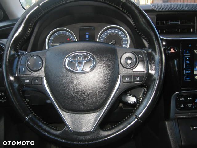 Toyota Corolla 1.6 Prestige - 20