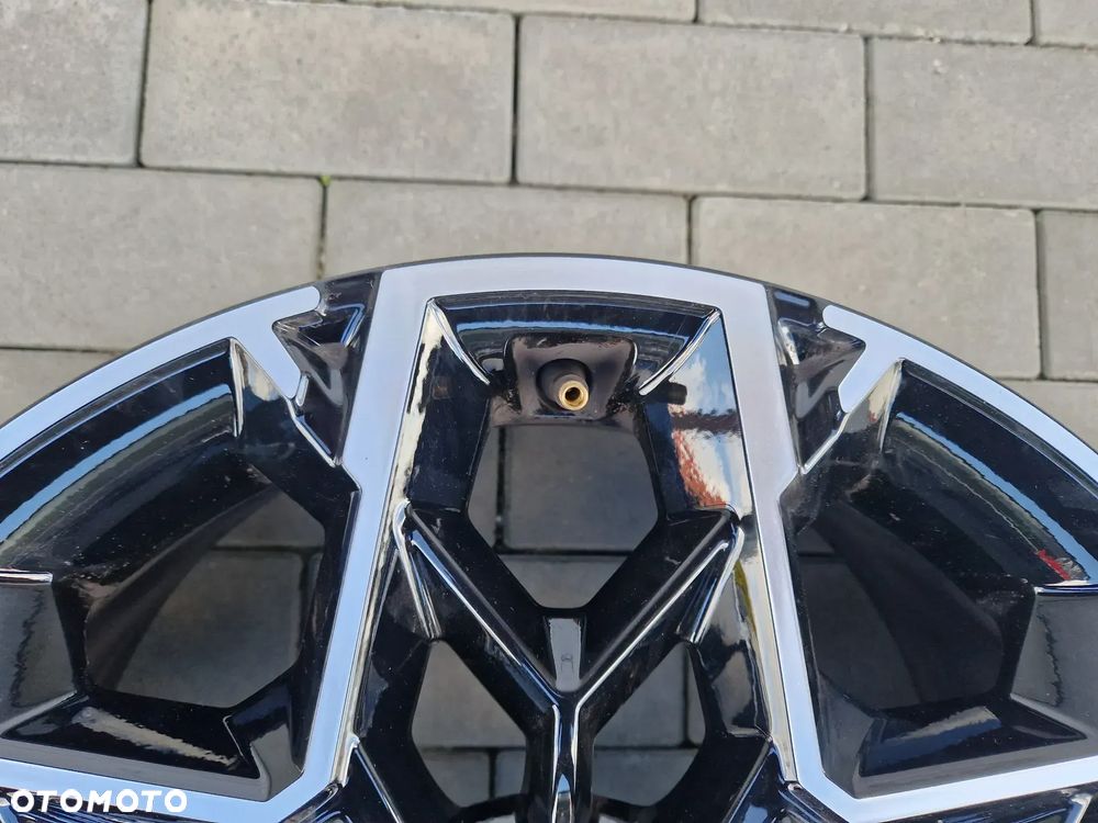 FELGA KIA CEED III PROCEED 7Jx17H2 ET53 5X114,3 - 2