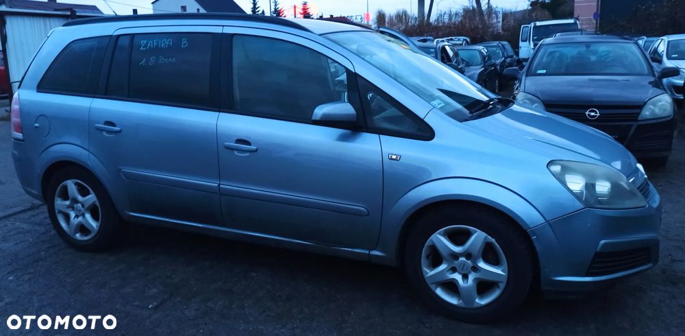 OPEL ZAFIRA B 1.8 BENZYNA - 4