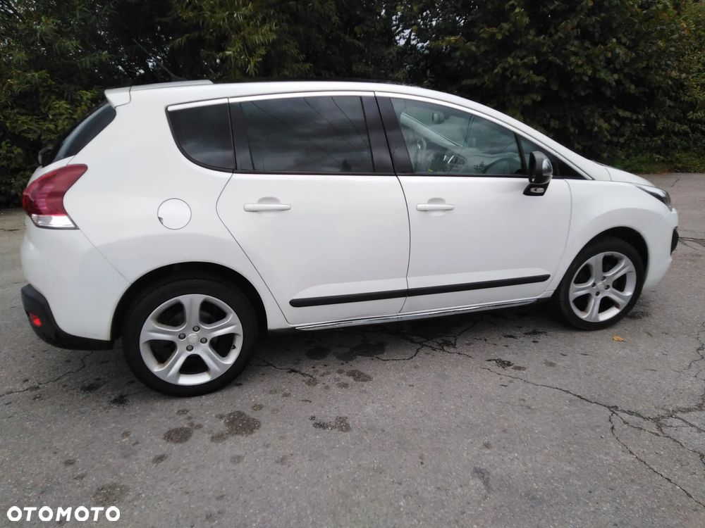 Peugeot 3008 HDi 115 Allure - 15