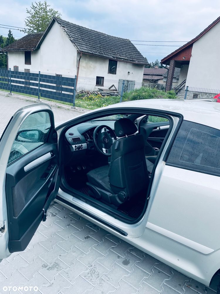 Opel Astra 1.9 CDTI Sport - 8