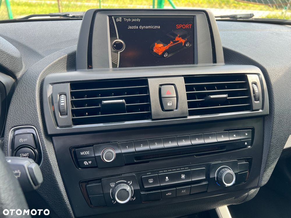 BMW Seria 1 120d xDrive - 30