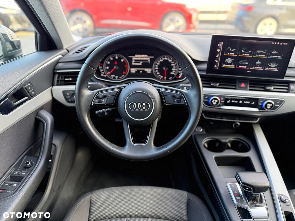 Audi A4 Limousine - 9