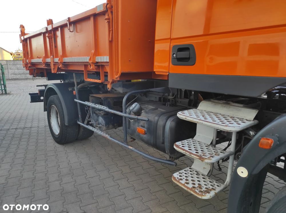 Iveco Eurocargo 120E18 Wywrotka 3str Doka/Brygadówka 7 osób - 11