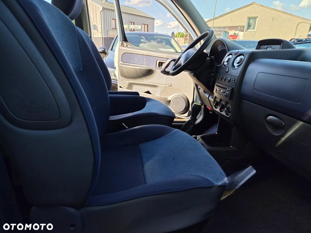 Citroën Berlingo 1.6 16V Spacelight Top-Edition - 23