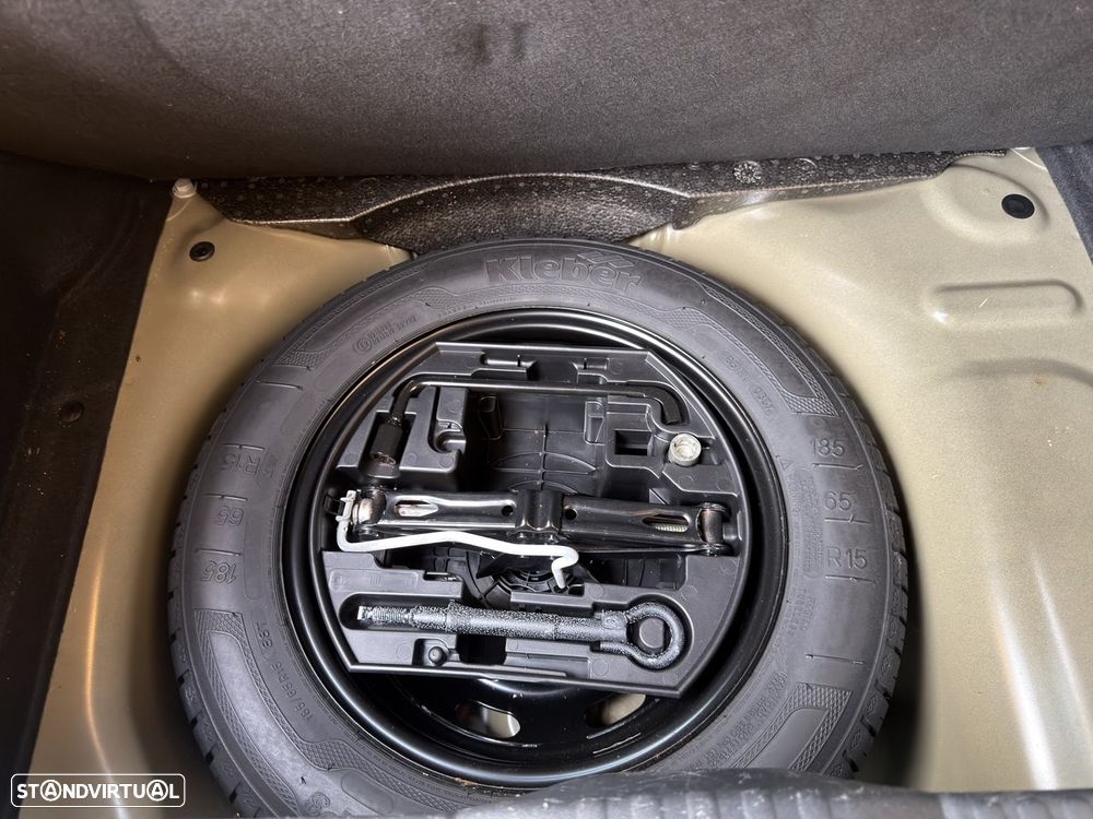 Citroën C3 Pure Tech Shine - 45