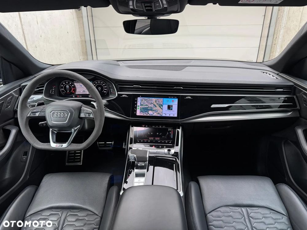 Audi RS Q8 - 8