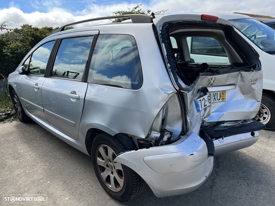 Peugeot 307 1.4 Hdi ano 2004 para peças - 4