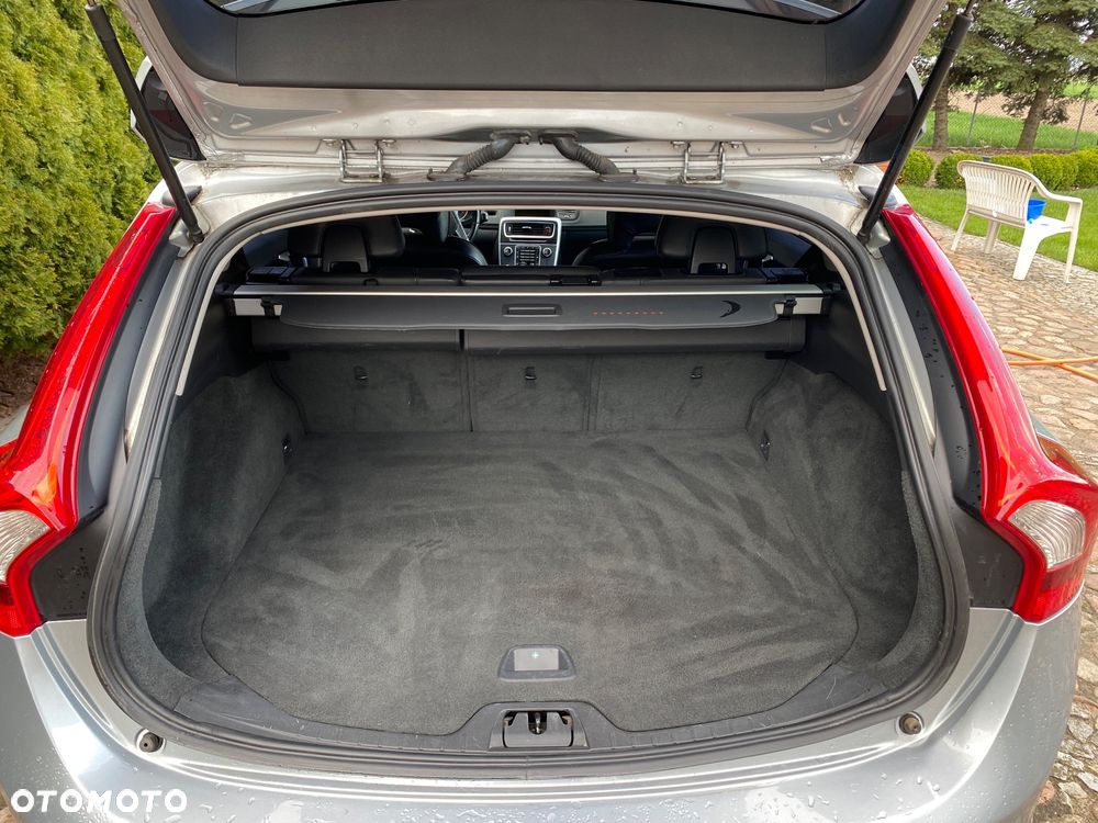 Volvo V60 D3 Geartronic Ocean Race - 11