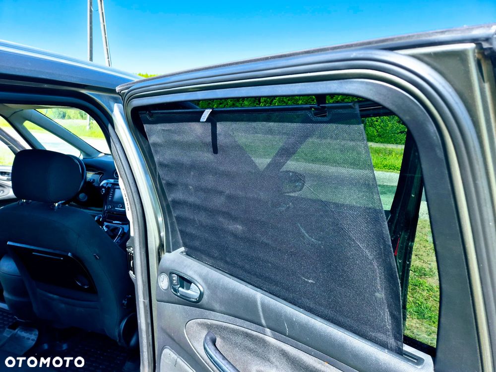 Ford Galaxy 2.0 TDCi Platinium X (Titanium) - 22