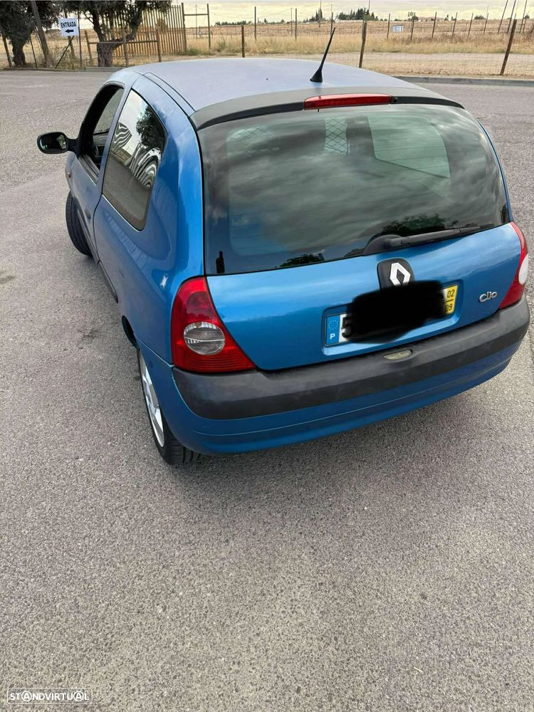 Renault Clio 1.5 dCi Privilège - 13