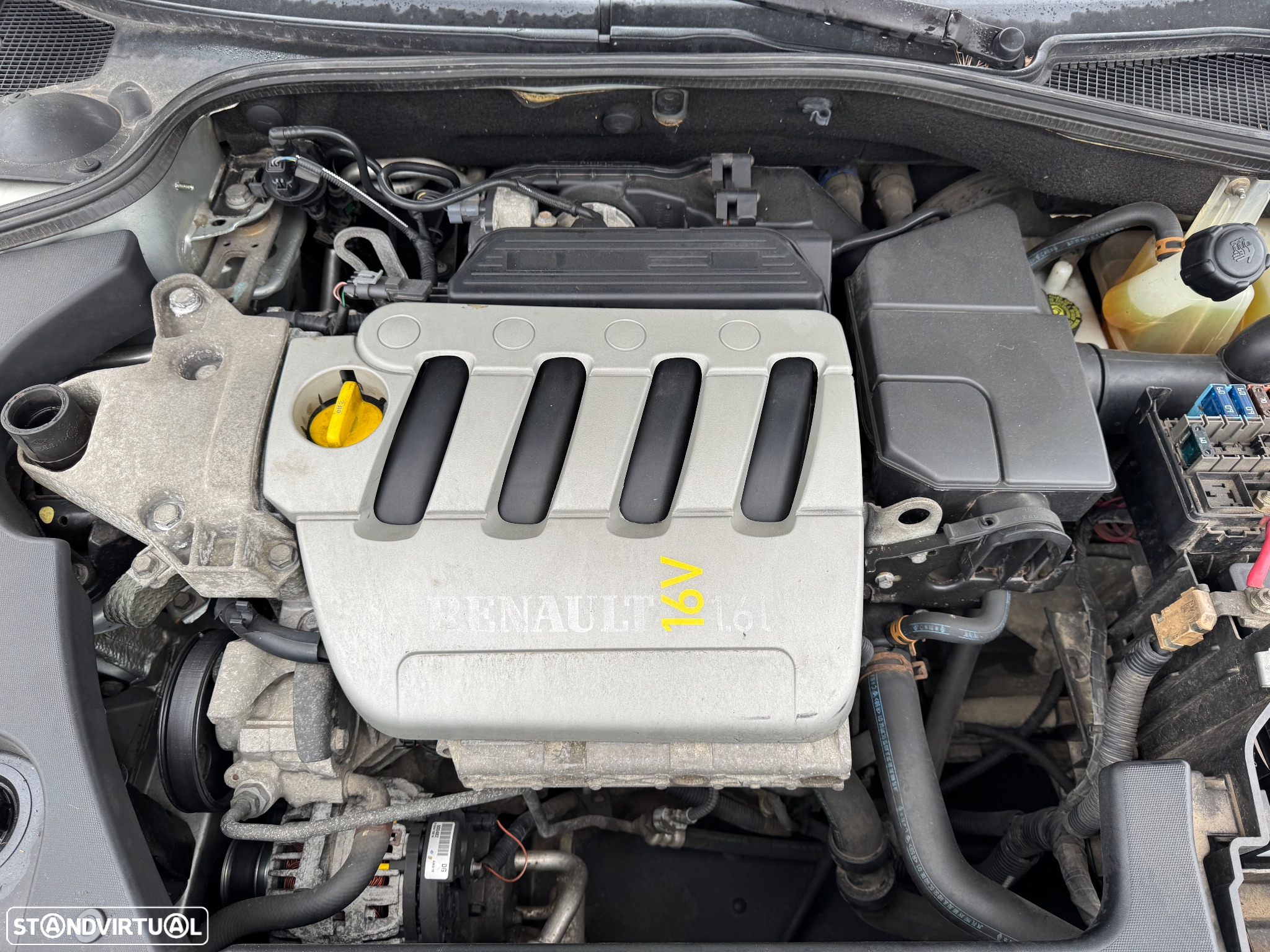Renault Laguna 2 2002 a gasolina para peças - 6