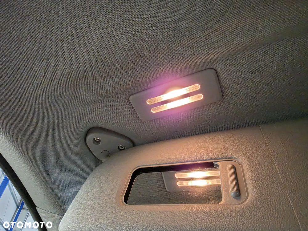 BMW Seria 1 118i - 35